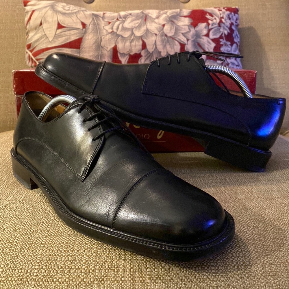 Salvatore Ferragamo Mens Lace Dress Shoe